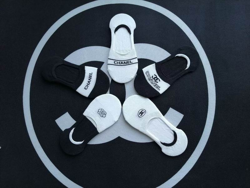 Chanel socks (87)